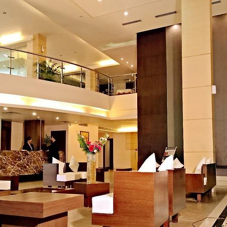 Hotel Kiranshree Portico Guwahati Exterior foto