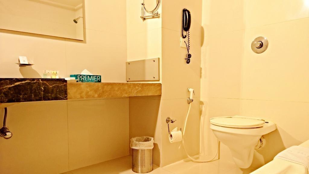 Hotel Kiranshree Portico Guwahati Habitación foto